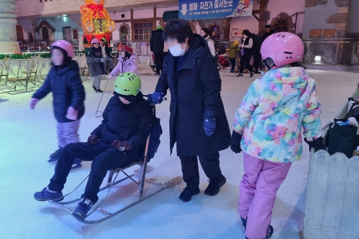 0229 문화여가지원사업_스노우파크3.jpg